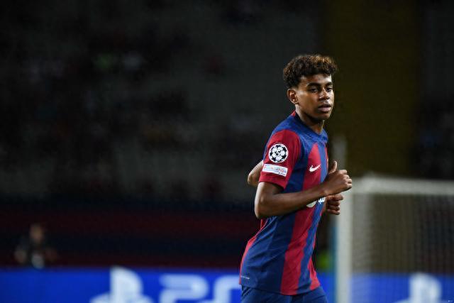 图赫尔：贝林独特的品质是能出现在9号位打进看似简单的进球