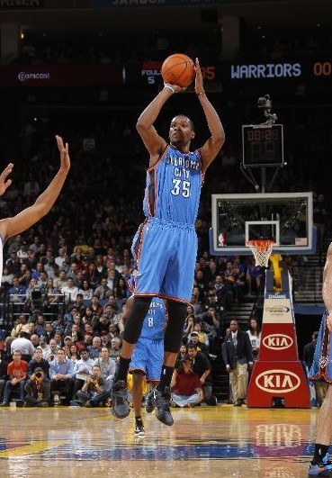 科尔不满球队表现：开局就缺乏竞争意识，打得没有任何目标性（科尔批评球队：开局缺少竞争强度，打法毫无目的性）