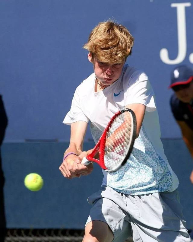 包括此前效 包括此前效